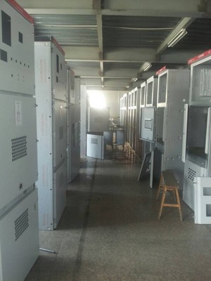 供应浙江华柜KYN28-12壳体 中置柜柜体 高低压开关柜柜体 非标定制 大量批发